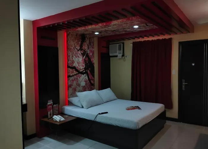 Sogo Quirino فندق