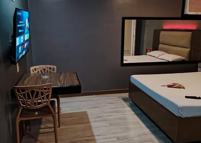 Sogo Quirino Hotel Manille